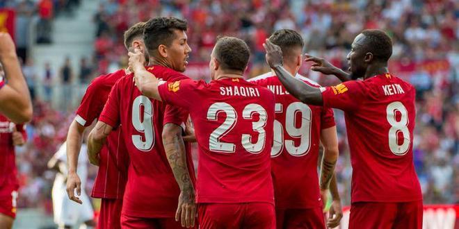 里昂迎社区盾关键赛,赛后防线松动,气氛紧张,赛程密集仍需轮换 里昂迎社区盾关键赛,赛后防线松动,气氛紧张,赛程密集仍需轮换