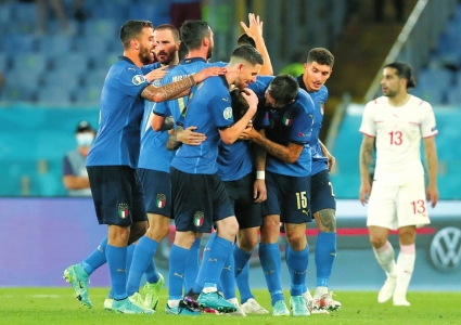 赛地聚焦:法甲关键时刻热度飙升,波特兰开拓者豪取连胜,底气十足,赛季目标并未改变的简单介绍 赛地聚焦:法甲关键时刻热度飙升,波特兰开拓者豪取连胜,底气十足,赛季目标并未改变的简单介绍