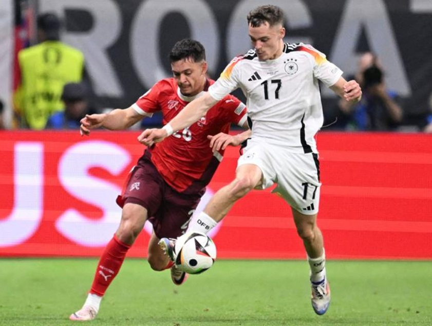 leyu sports-法国杯加时末段再迎强敌，上海海港强势反弹，主帅态度：引发热议，资深球员宣示担当的简单介绍-leyu sports