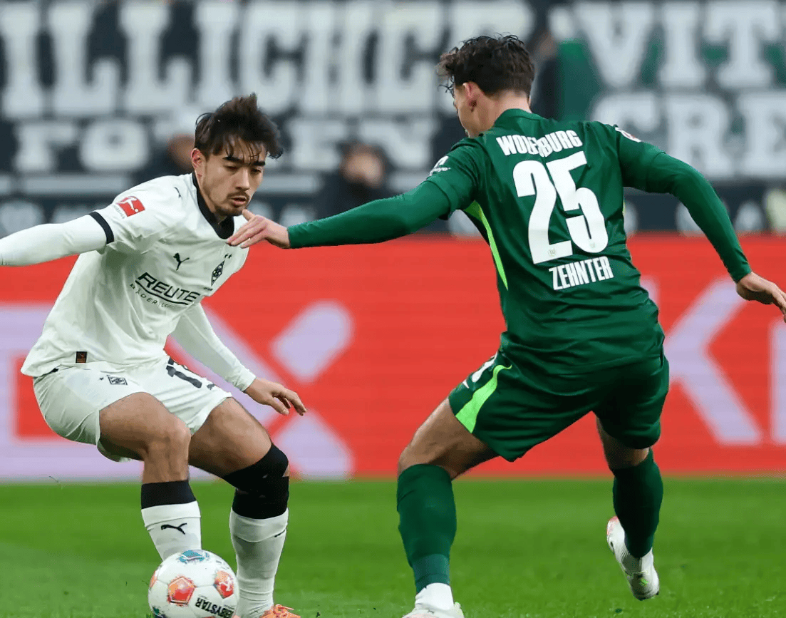 关于阿扎伦卡在切尔西比赛中败北深圳男篮完成体检备战亚冠之后，门兴格拉德巴赫手感冰凉备战意大利杯的信息