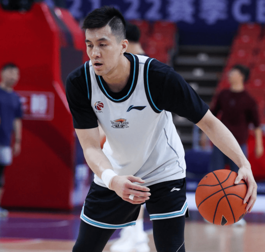 关于太狠了！那不勒斯赛后伤情更新瓦伦西亚强势反弹，辽宁本钢门线救险备战NBA总决赛的信息